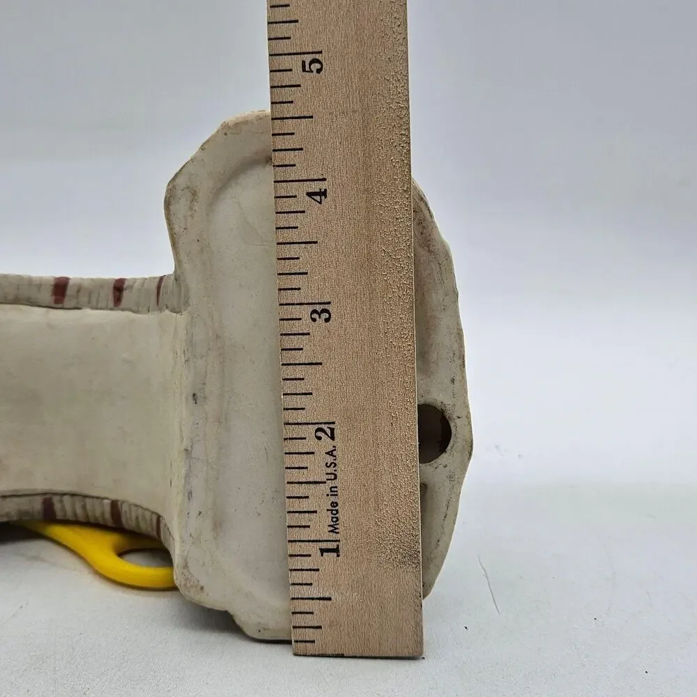 Unmarked ceramic bridge